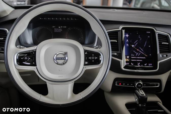 Volvo XC 90 T6 AWD Momentum Pro 7os - 13