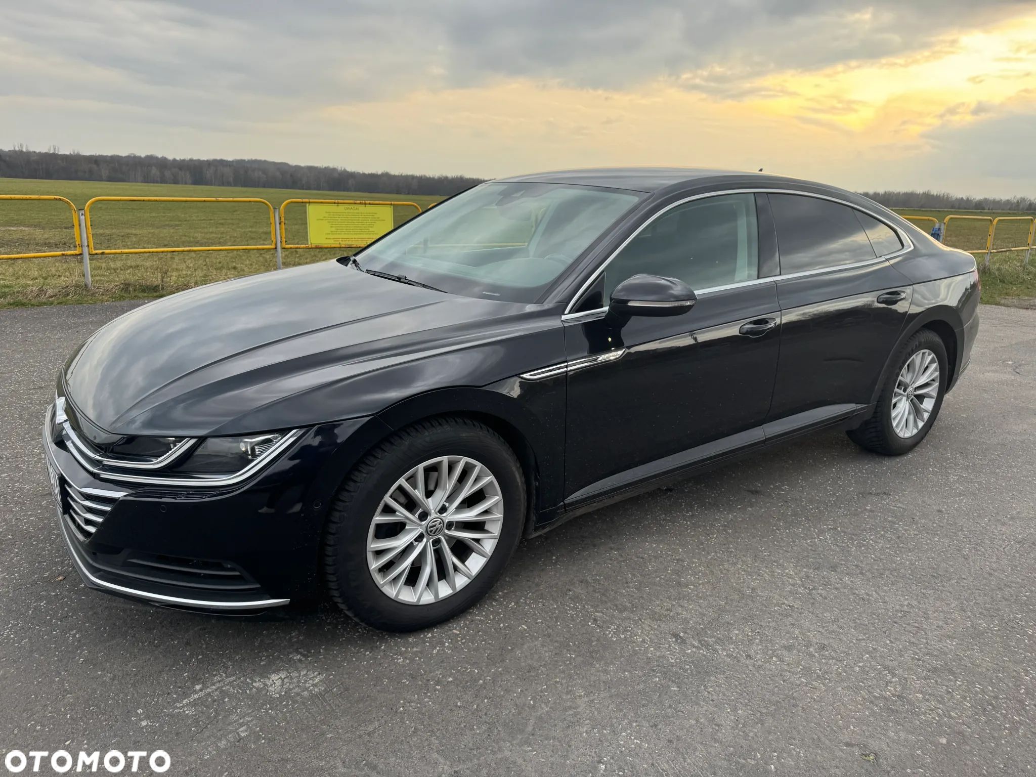 Volkswagen Arteon 2.0 TDI SCR Elegance DSG - 1