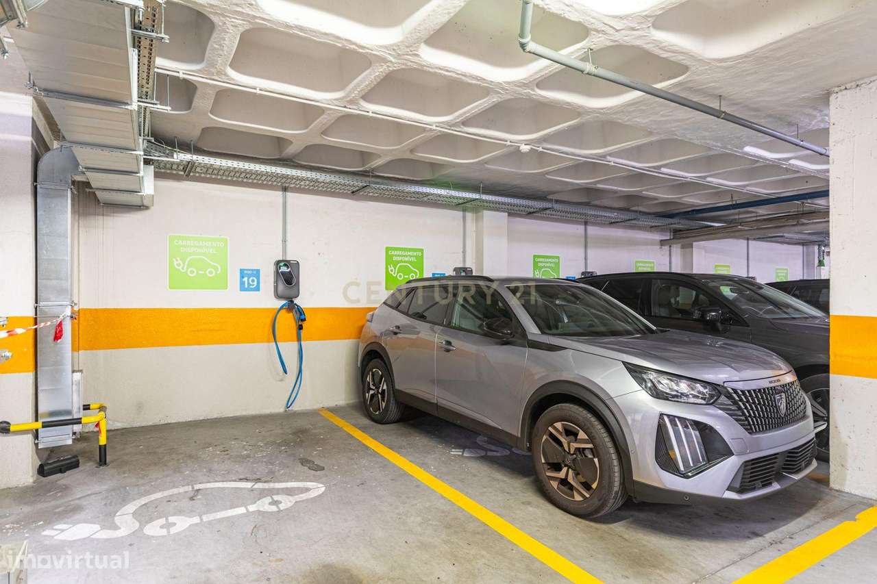 Edifício de escritórios moderno em Carnaxide, Oeiras-37