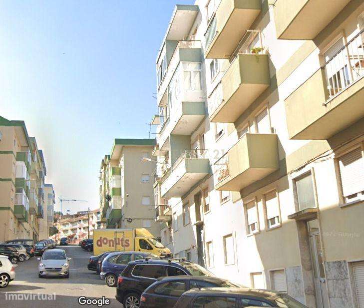 Prédio em Propriedade Horizontal com 10 Frações Autônomas - Oportunida - Grande imagem: 2/4