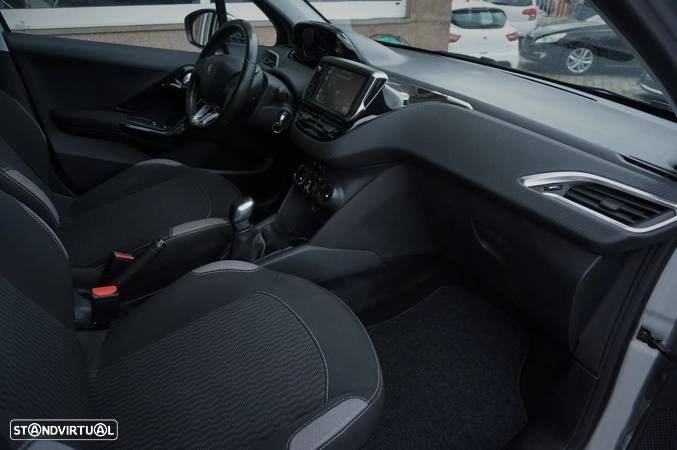 Peugeot 208 1.6 BlueHDi Style - 20