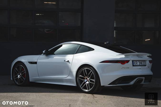 Jaguar F-Type 2.0 Turbo R-Dynamic - 33