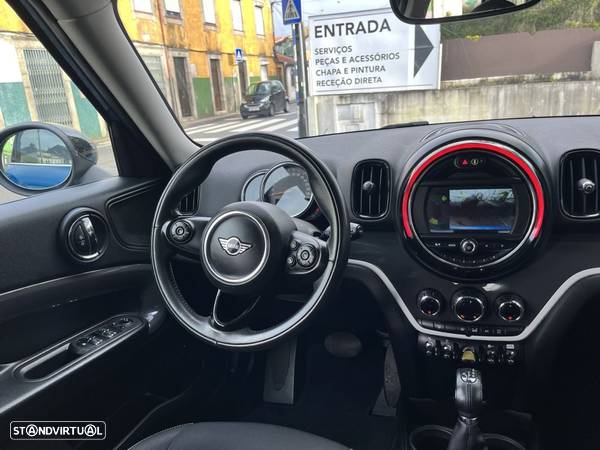 MINI Countryman Cooper SE ALL4 Auto - 12