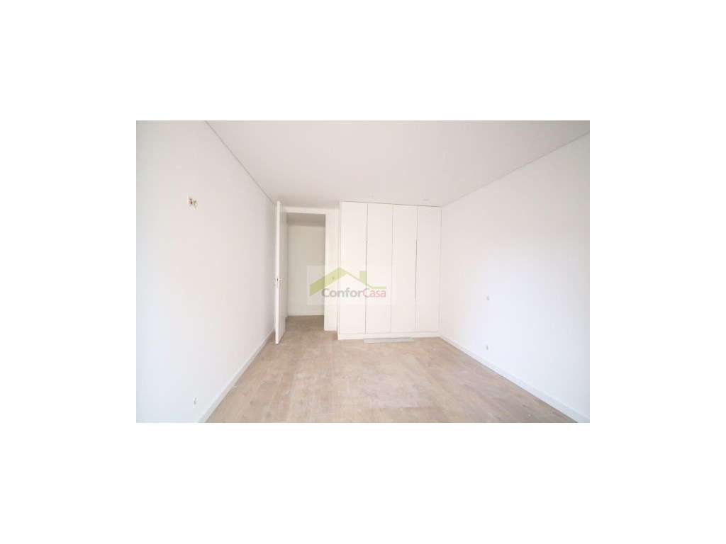 T3 com Ar Condicionado, varanda e L. garagem no Centro de Braga-6