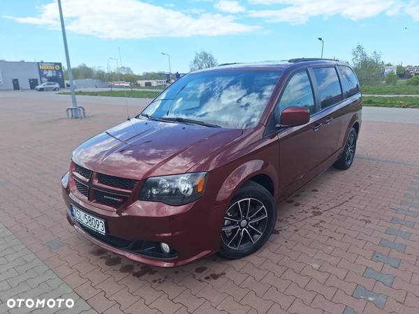 Dodge Grand Caravan 3.6 R/T - 1