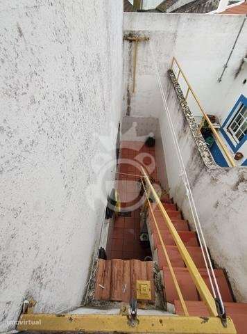 Moradia T3 no centro da Vila de Redondo-17