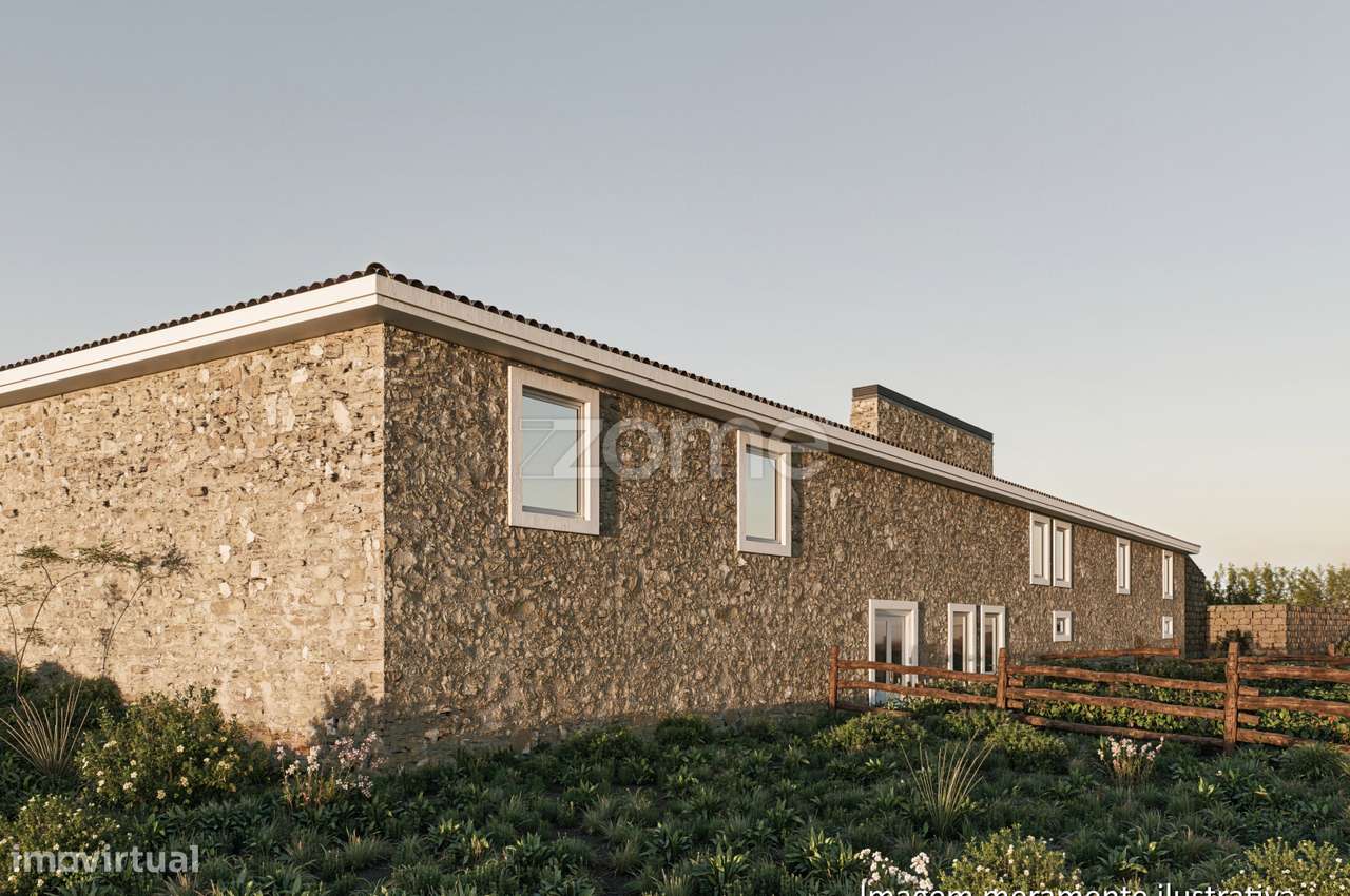 Moradia com jardim para recuperar, Rebordosa - Grande imagem: 4/28