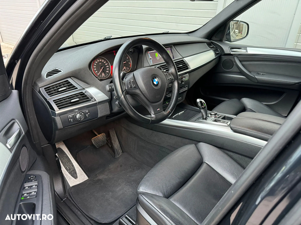 BMW X5 xDrive30d M Sport Edition - 7