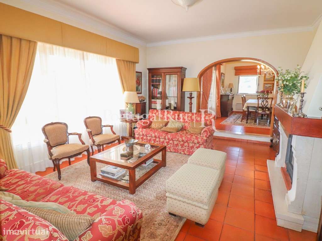Quintinha com várias habitações em Vila Franca de Xira-10