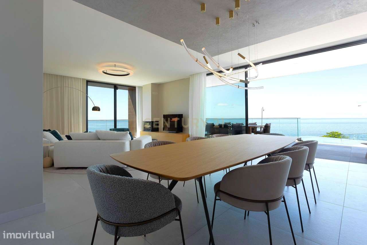 Moradia Moderna de Luxo com Vista Deslumbrante sobre o Atlântico – Sít-6