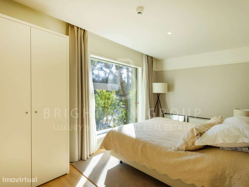 Apartamento T3 com piscina e jardim, na Quinta da Marinha-24