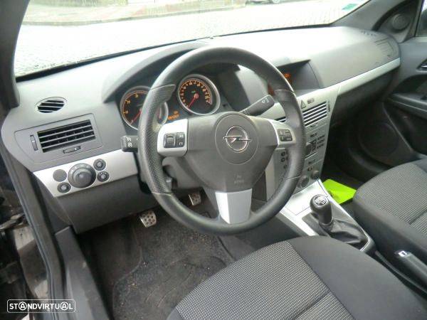 Para Peças Opel Astra H Gtc (A04) - 5