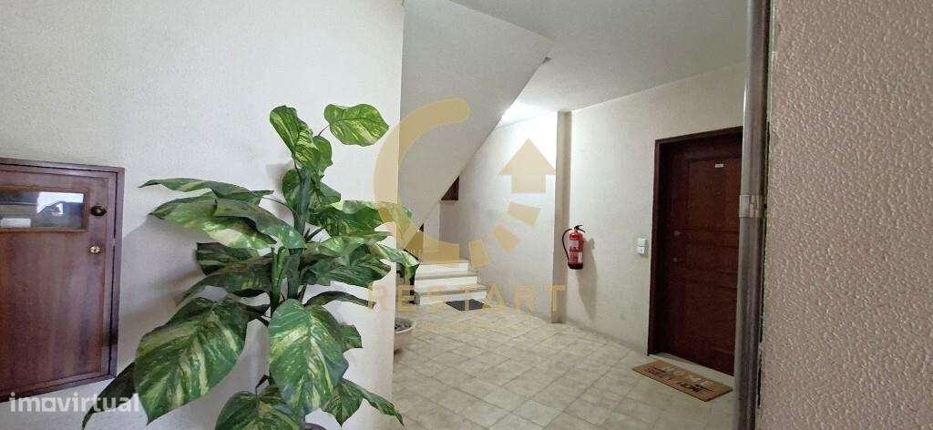 T2 com lugar de garagem em Ermesinde – Excelente oportunidade!-25