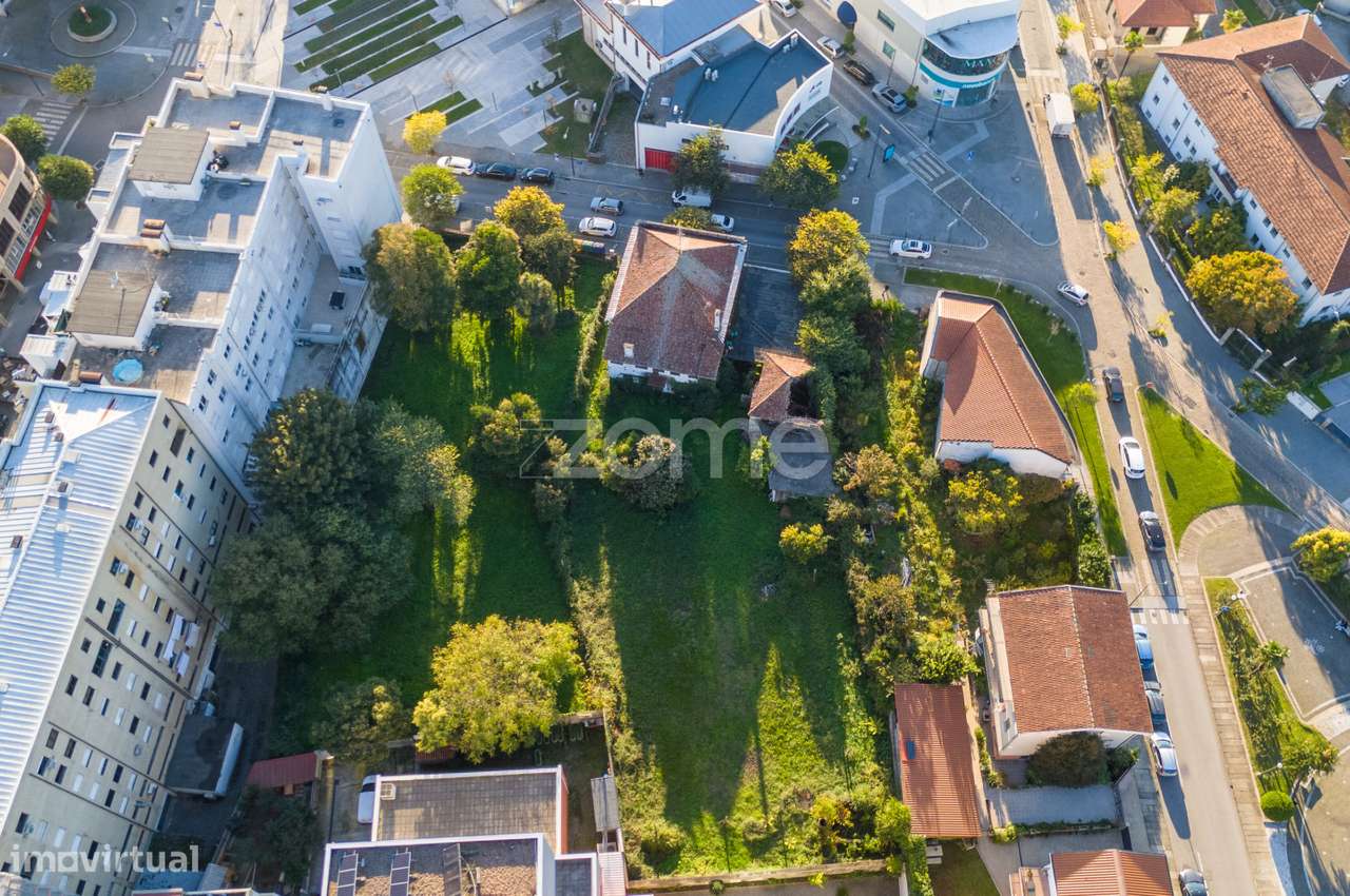 Moradia no coração de Paços de Ferreira-12