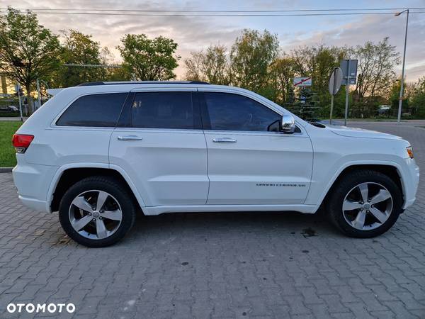 Jeep Grand Cherokee - 9