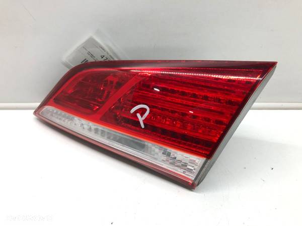 LAMPA TYŁ PRAWA WEWNĘTRZNA HYUNDAI i40 I (VF) 2012 - 2022 1.7 CRDi 100 kW [136 KM] olej napędowy - 2