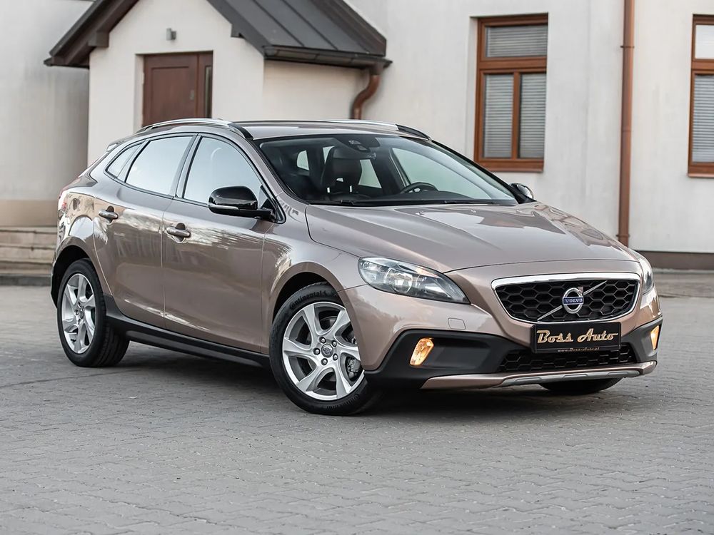 Volvo V40 D2 2013