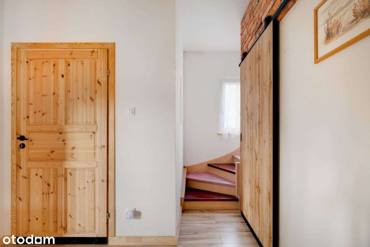 Przestronny dom z ogrodem i garażem!-15