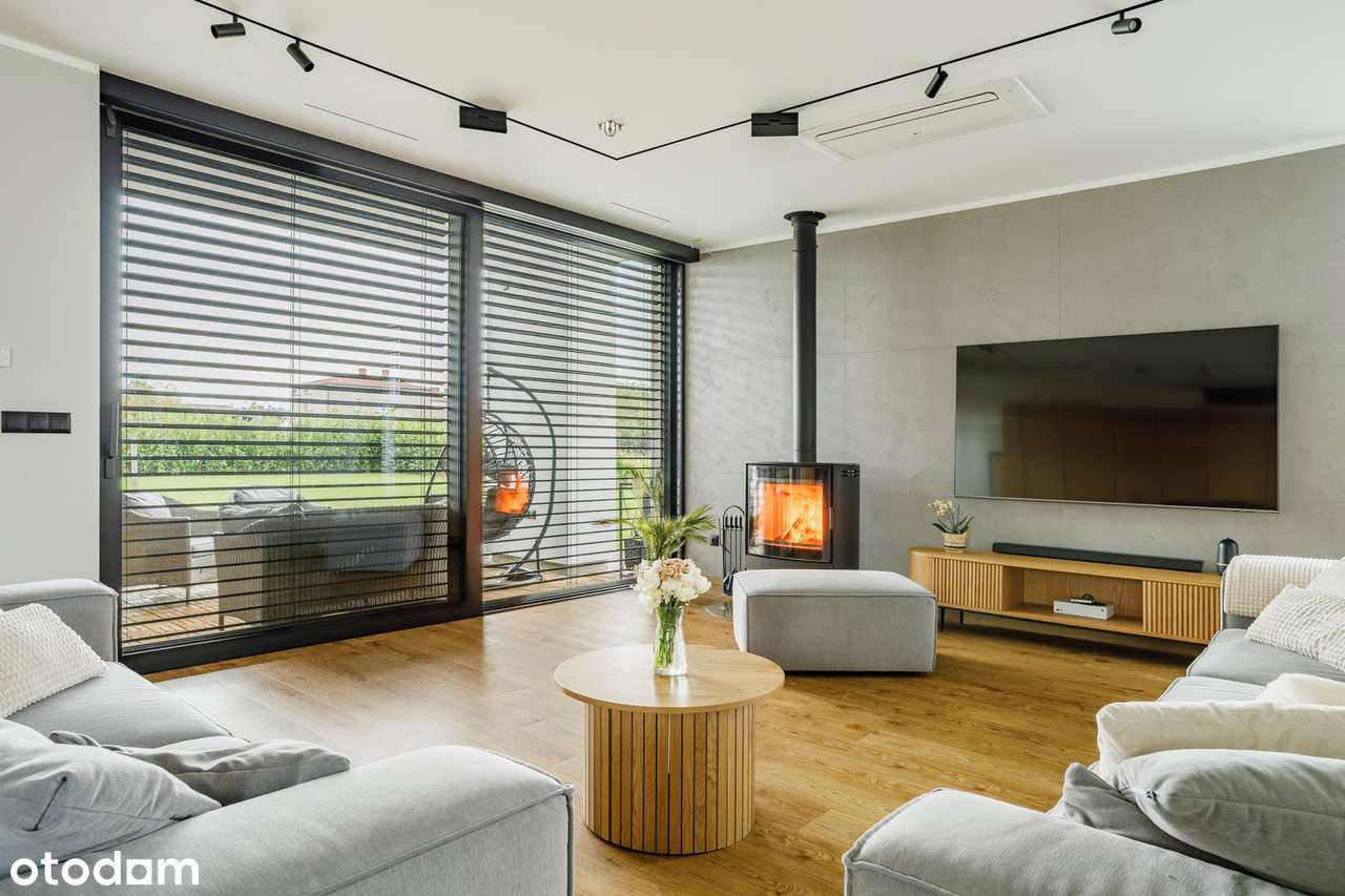 Przestronny dom parterowy - cisza i spokój w doskonałej lokalizacji.-14