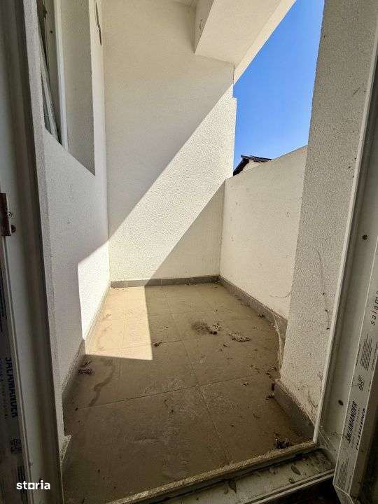 Garsoniera cartier Militari Residence - mutare imediata!! - Imagine principală: 5/7