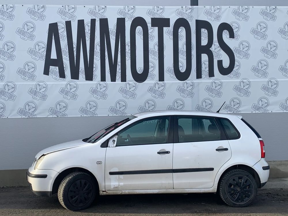 VOLKSWAGEN POLO 2002