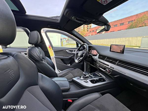 Audi Q7 3.0 TDI Quattro Tiptronic - 23