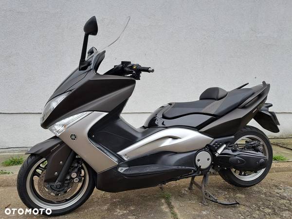 Yamaha Tmax - 1