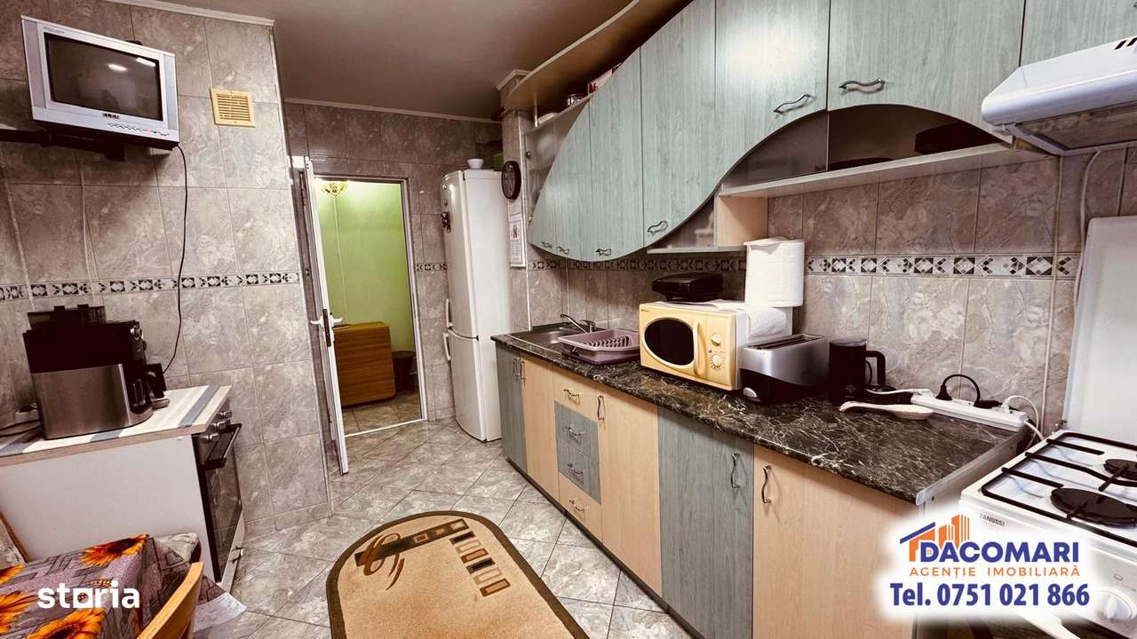 Apartament 3 camere, 67 mp, 2 balcoane, mobilat și utilat.