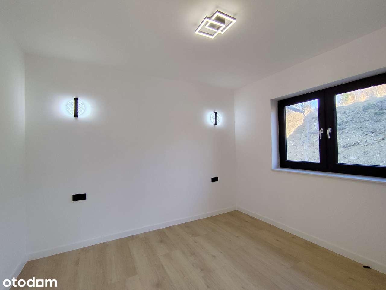 Na sprzedaż nowoczesny dom(1) o pow. 100 mkw, Milówka-Nieledwia.-11