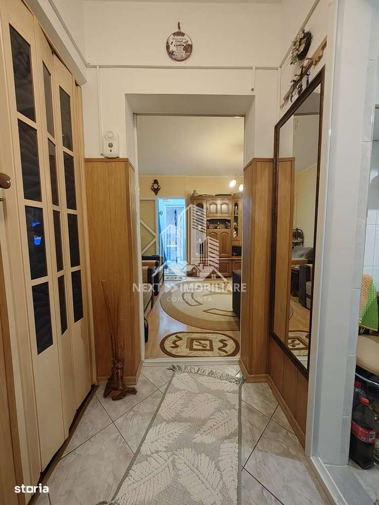 Apartament 2 camere - Tomis 2, Bd. Mircea cel Bătrân la 10 min de mare - Imagine principală: 2/7