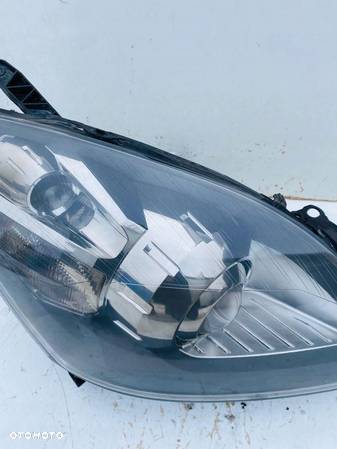 LAMPA PRAWA REFLEKTOR PRAWY OPEL ZAFIRA B BI XENON SKRĘTNY KOMPLET DEMONTAŻ - 3