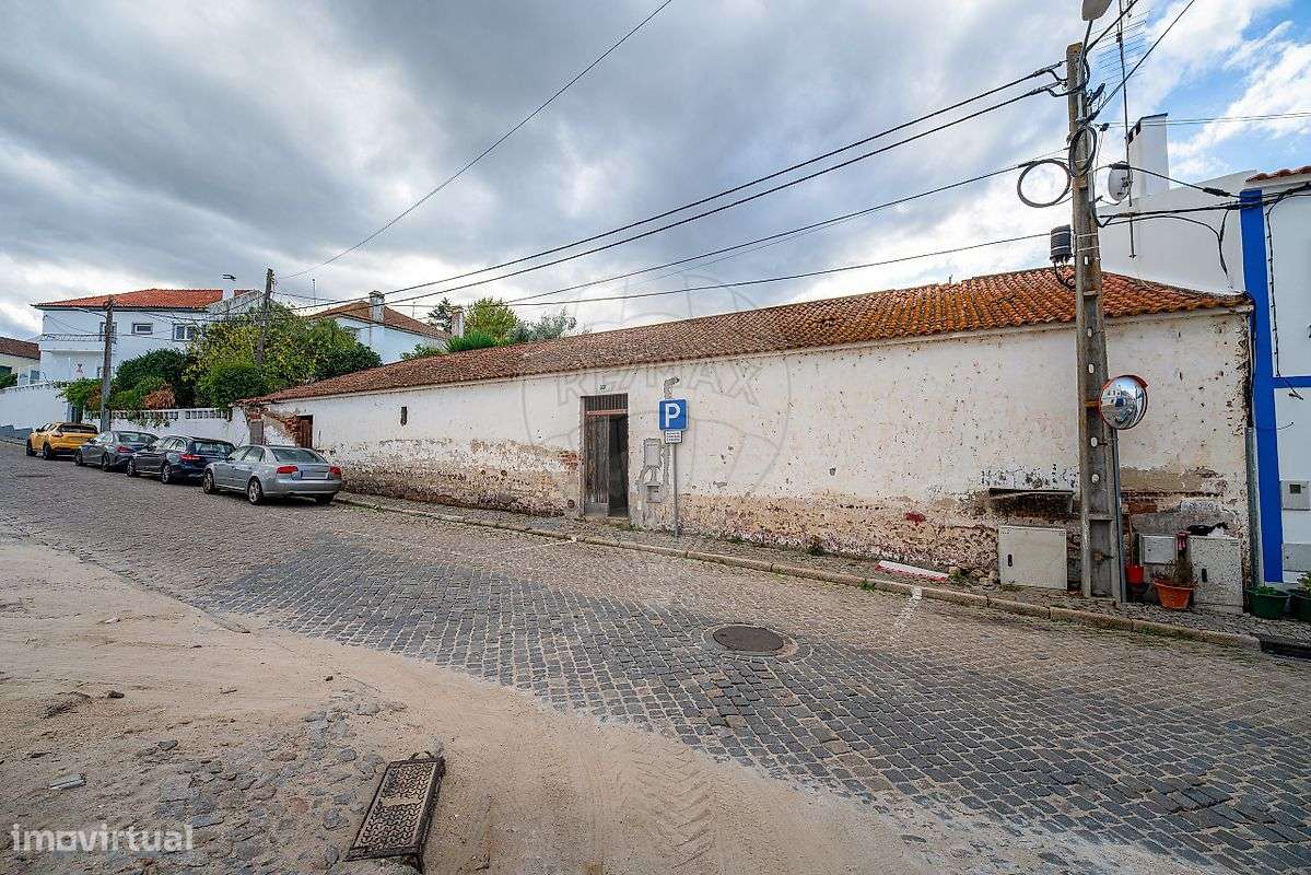 Moradia T4 para venda-10