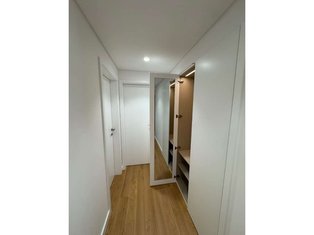 Moradia T3 com Garagem e Suite a venda na Maçã Sesimbra-29