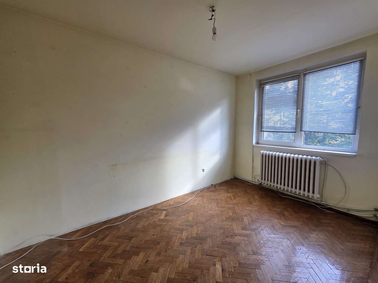 Apartament 3 camere decomandat suprafata 73mp–Deva, str. Progresului-9