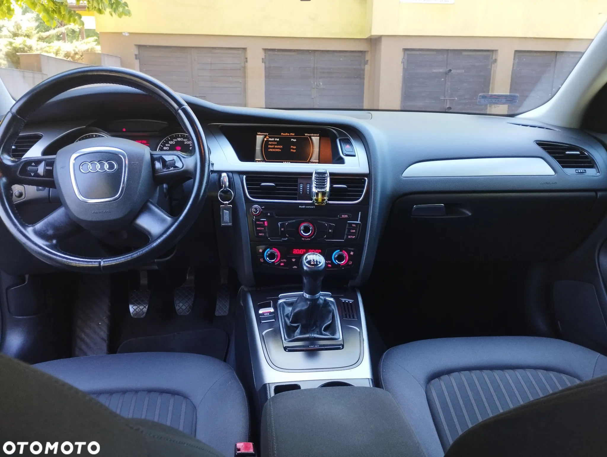 Audi A4 2.0 TDI - 14