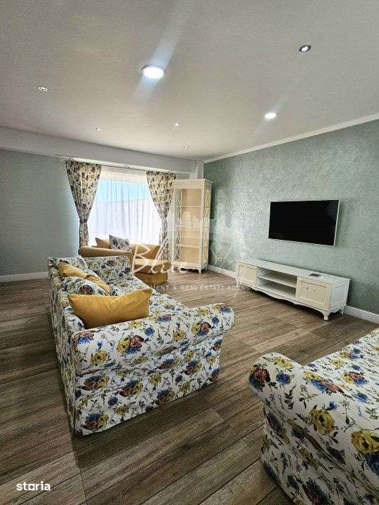 Bucuria care prinde forma- Vila P+1 pe malul lacului - Imagine principală: 1/19