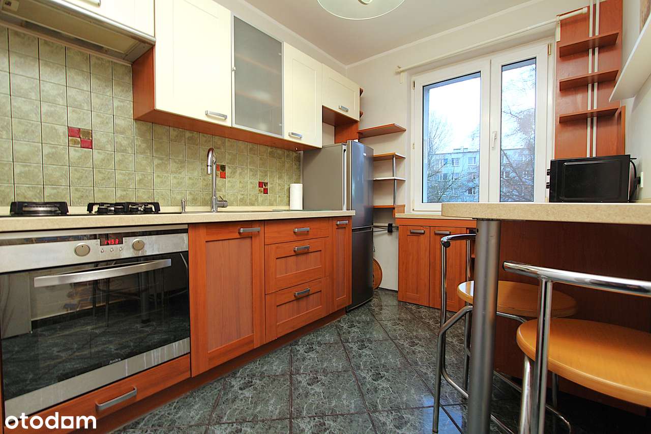 Mieszkanie 3 pokoje 48,2 m2 os. Przyjaźni