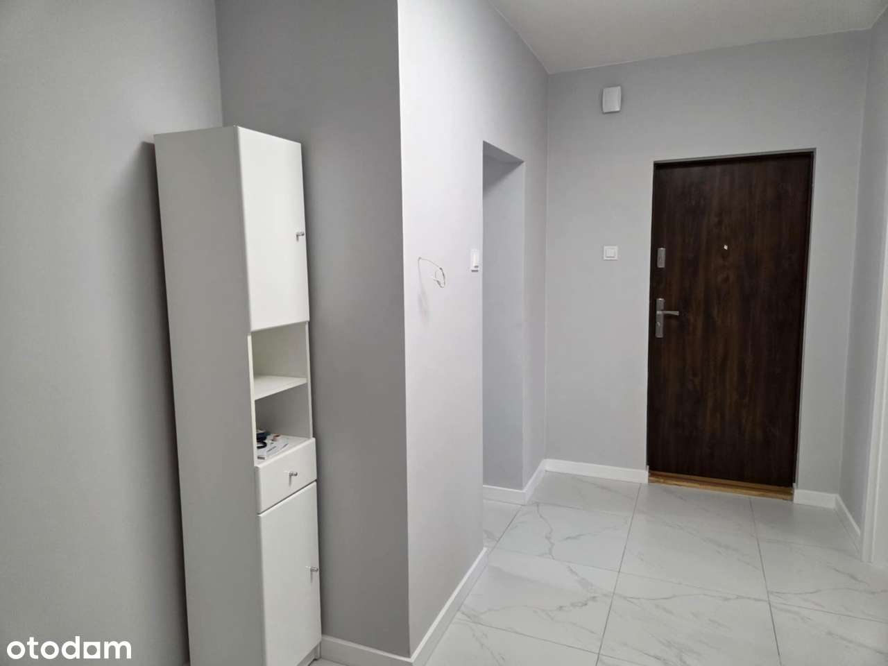 Mieszkanie dwupokojowe z loggią, os. Teklin. Polecam!-8