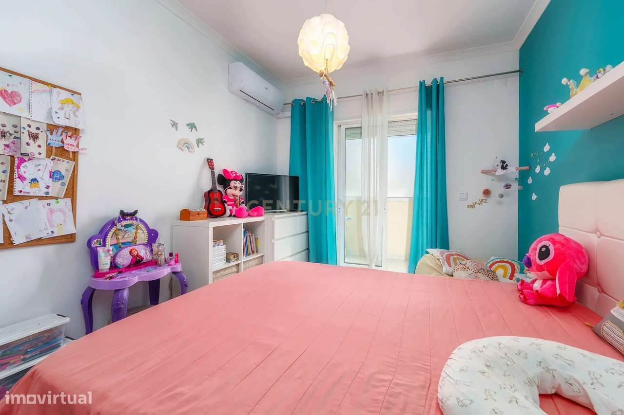 APARTAMENTO T2 | PRONTO A HABITAR | PERTO DO RIA SHOPPING | OLHÃO-16