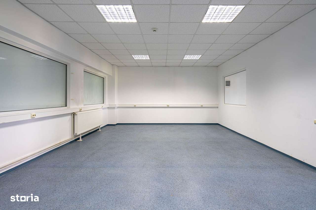 Hala Rasnov - Imagine principală: 4/9