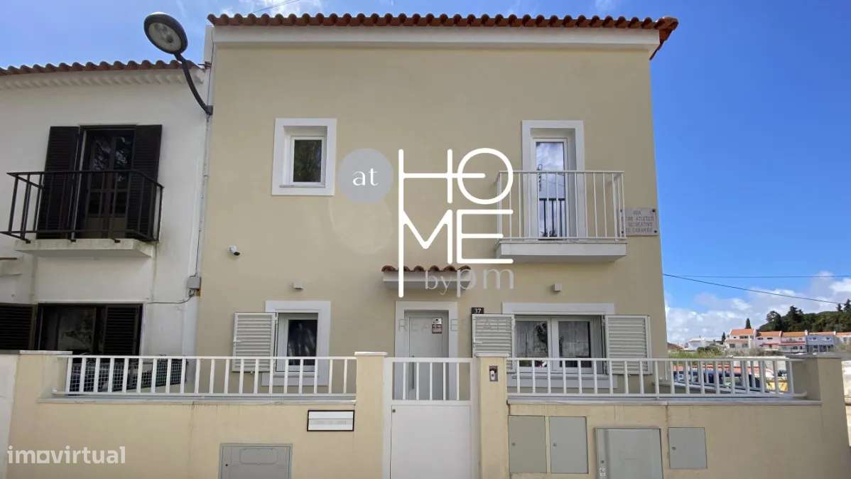 Caramão da Ajuda | Moradia T3 geminada única | Com garagem e terraço-30