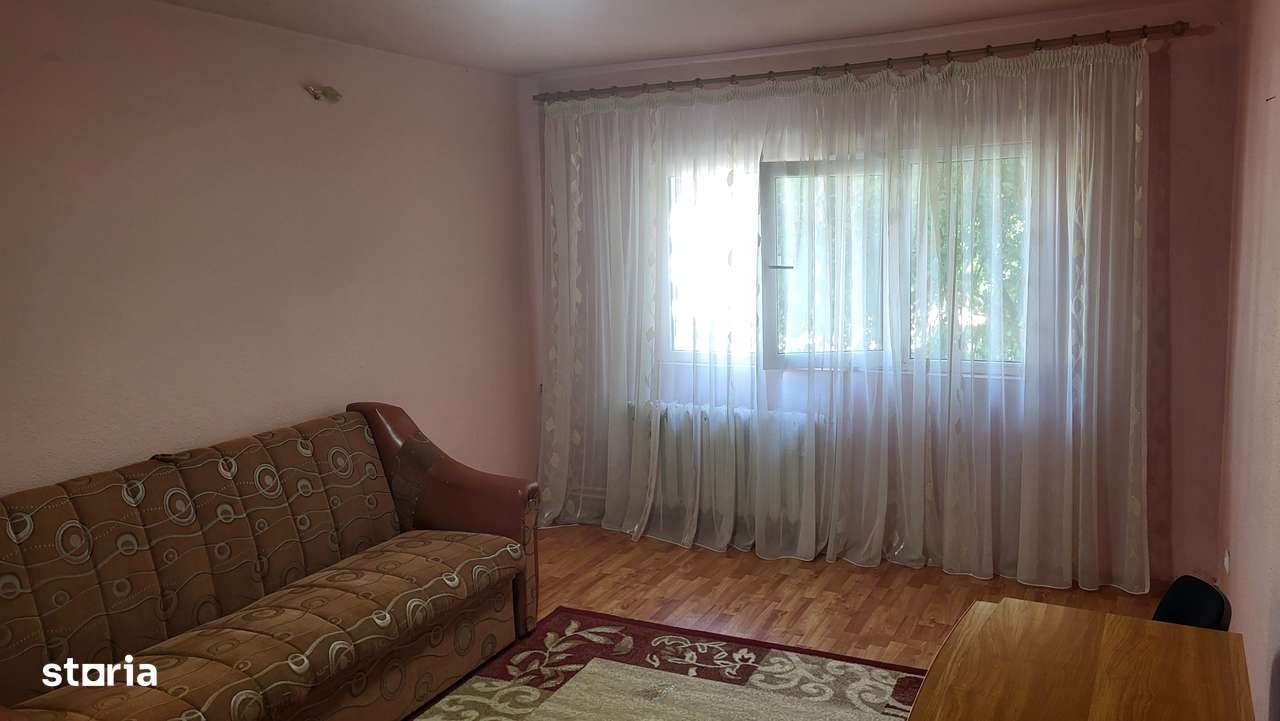 Apartament 2 camere, situat etaj 1 in bloc P+4E - zona Hotel Vrancea. - Imagine principală: 2/14