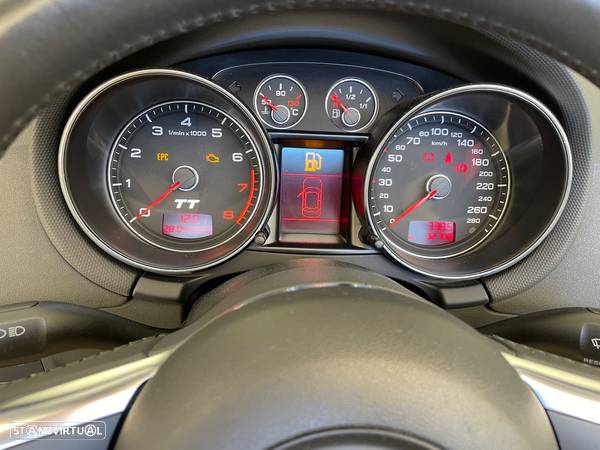 Audi TT Roadster 2.0 TFSi - 28