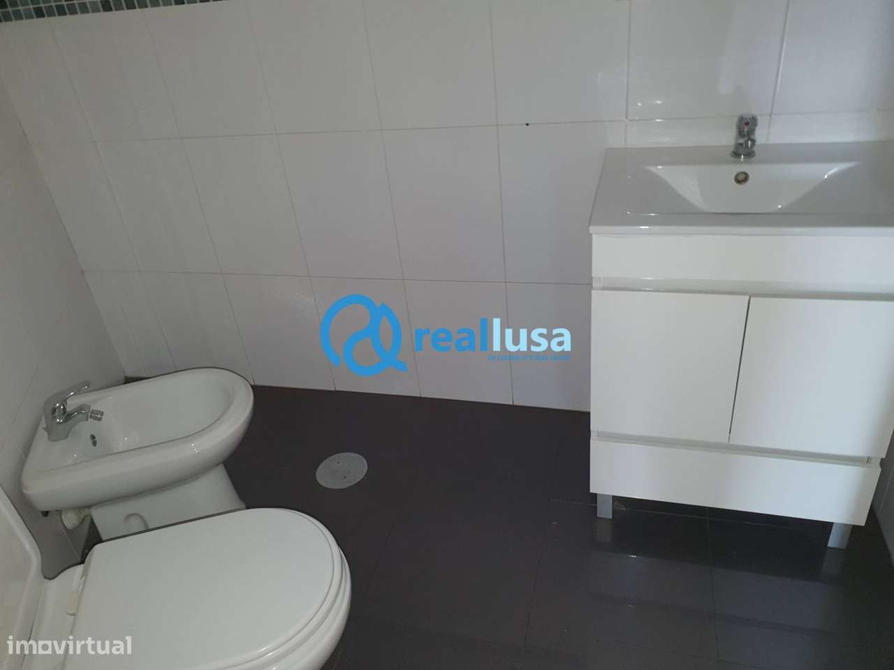 Apartamento T3 c/ garagem Rio Tinto Gondomar-11