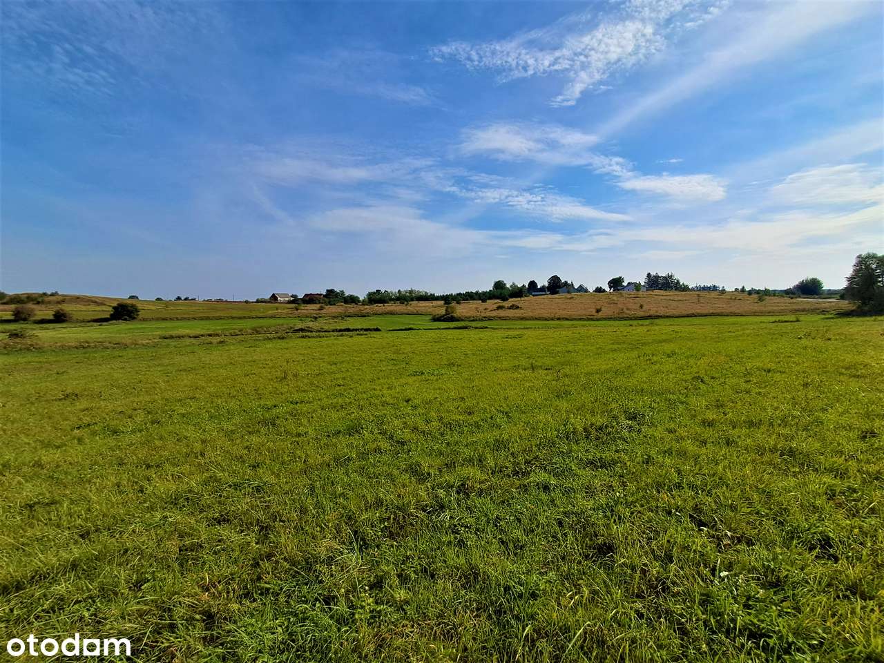 Na sprzedaż 5 działek budowlanych w Ławach z pięknym widokiem-9