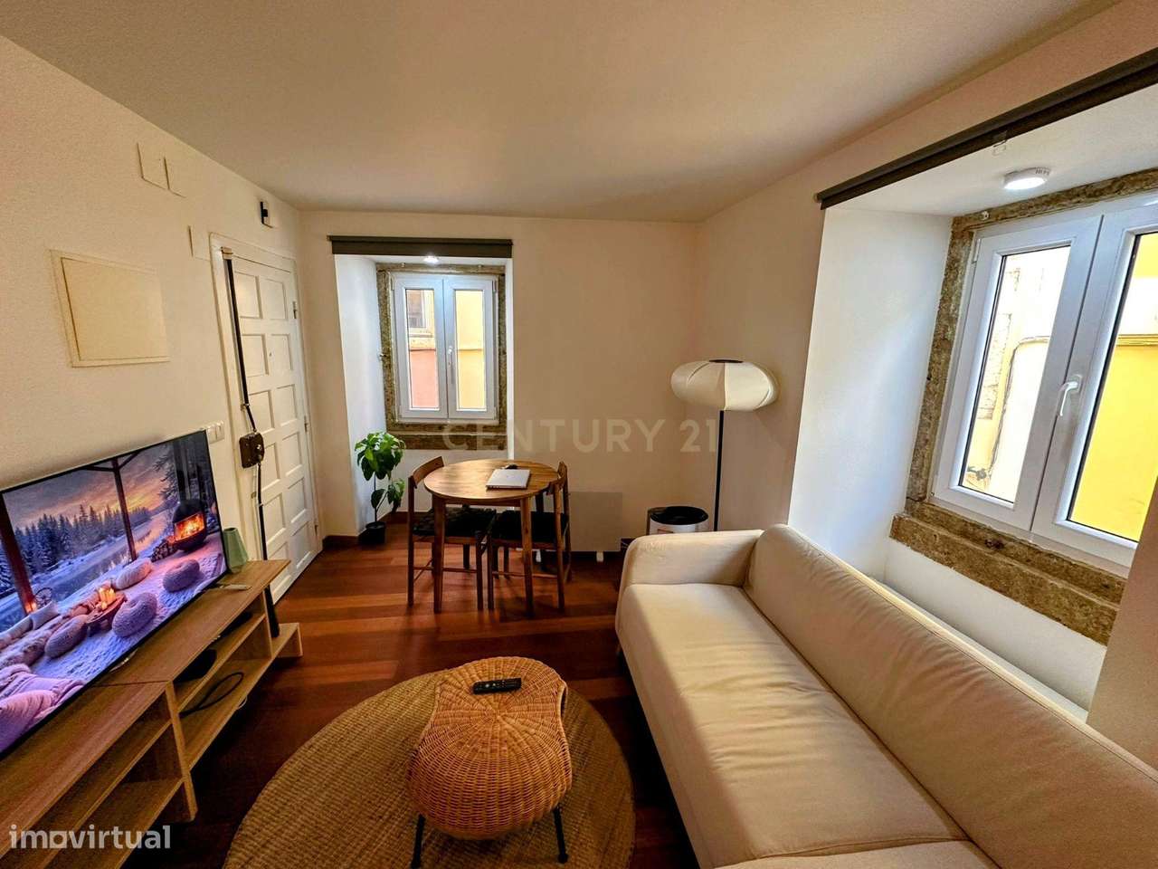 Apartamento T1 transformado em T0 no coração de Lisboa.-4