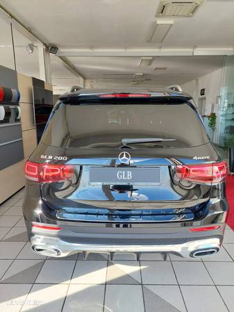 Mercedes-Benz GLB 200 4Matic 8G-DCT AMG Line - 7