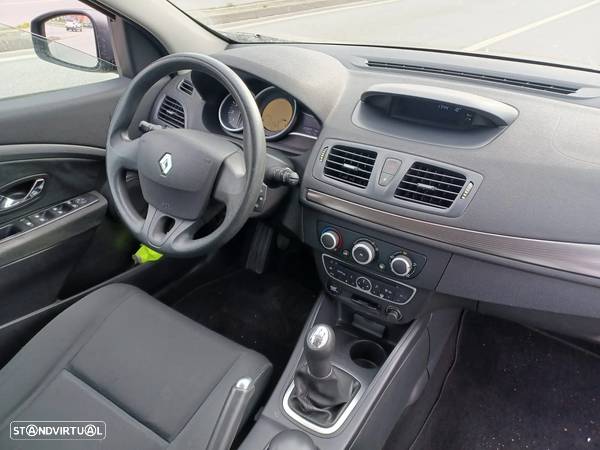 Renault Mégane Sport Tourer 1.5 dCi Dynamique - 11