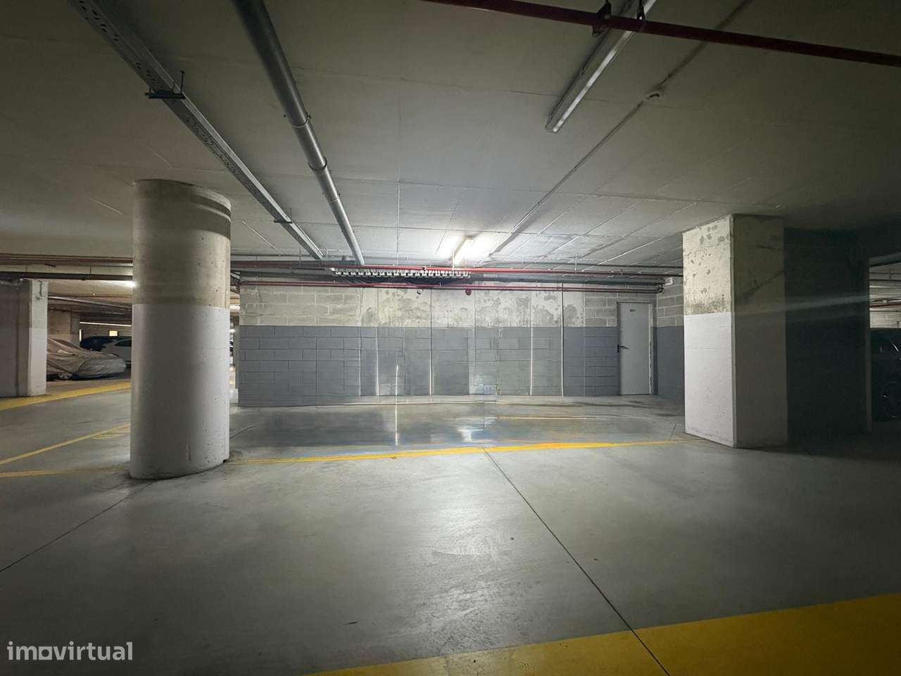Apartamento T3 (recuado) com 56m2 de terraço, no centro da Trofa-25