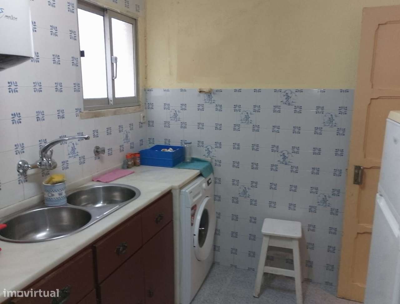 Prédios com 7 fogos-5